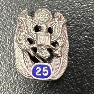 Vintage US‎ Army 25 Year Pin Sterling Silver Blue Enamel